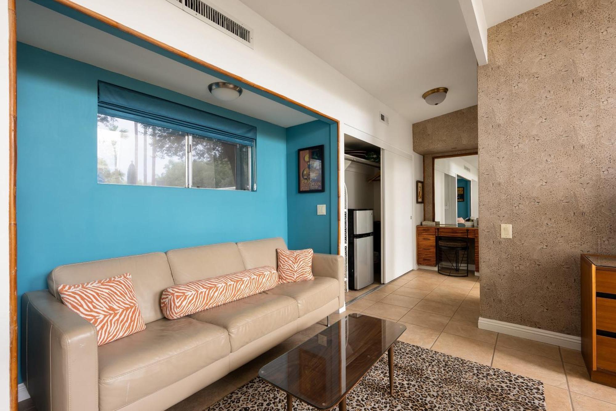 Monkey Tree Hotel By Avantstay Stylish Hotel In Palm Springs W Pool Buitenkant foto