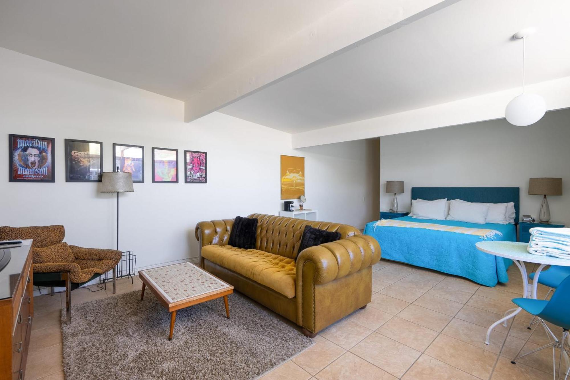 Monkey Tree Hotel By Avantstay Stylish Hotel In Palm Springs W Pool Buitenkant foto